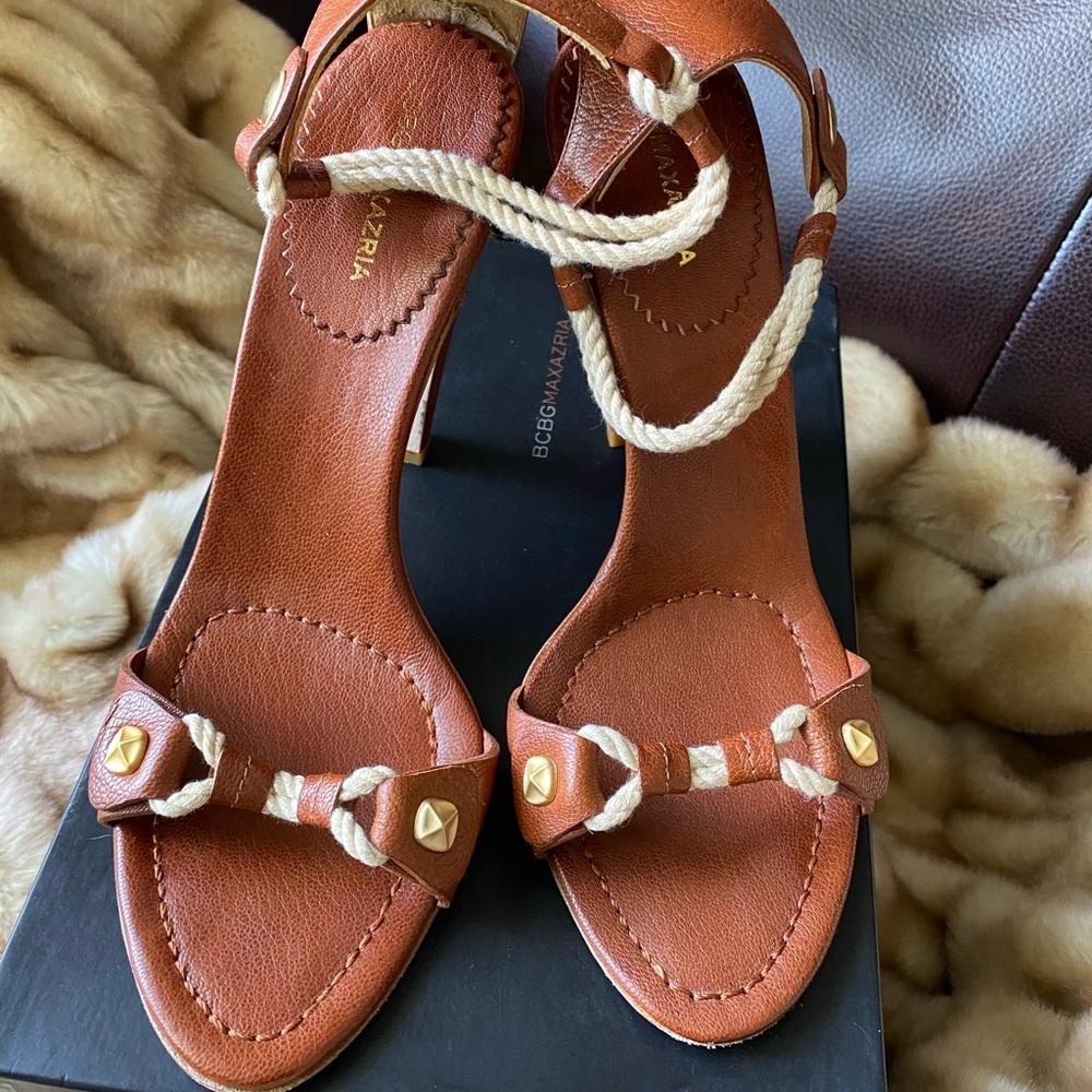 Bcbgmaxazria Sandals